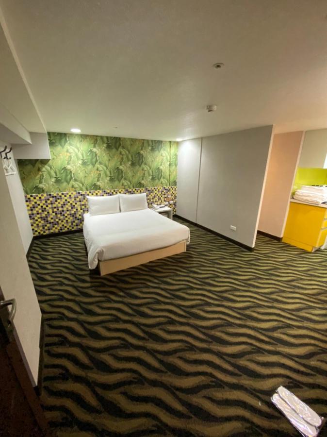 Starry Night Hotel Taipeh Exterior foto
