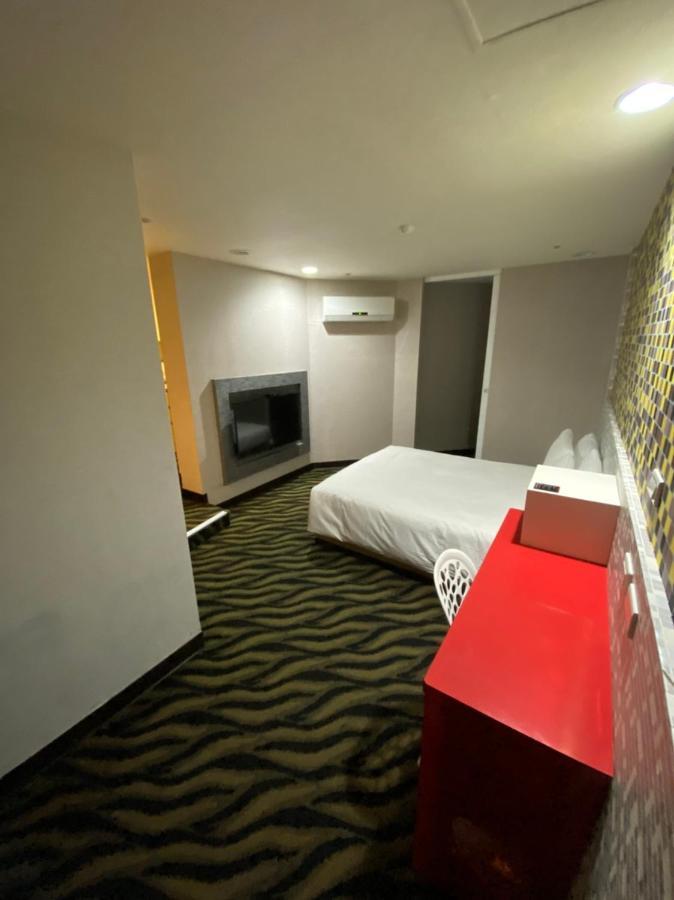 Starry Night Hotel Taipeh Exterior foto